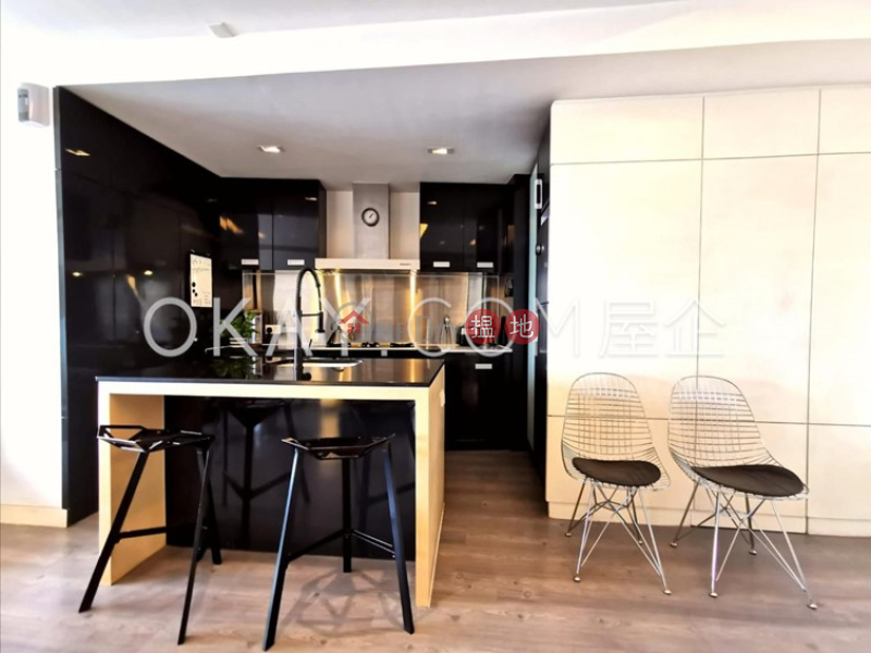 3房2廁,實用率高,海景寶威閣出售單位|寶威閣(Parkway Court)出售樓盤 (OKAY-S41933)