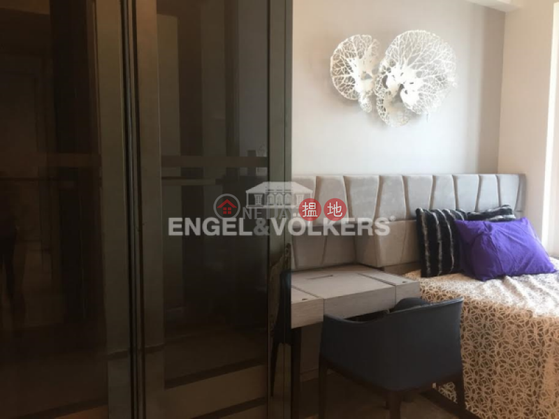 HK$ 55,000/ month Upton, Western District | 3 Bedroom Family Flat for Rent in Shek Tong Tsui