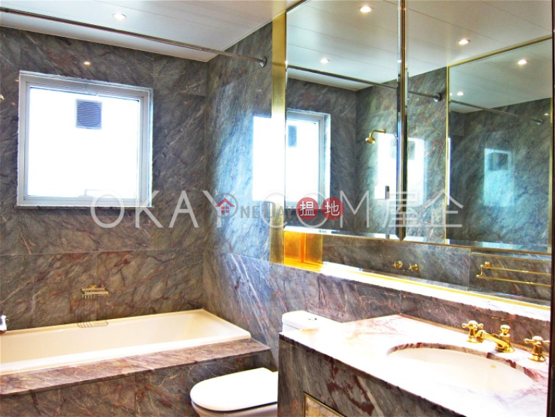 HK$ 70M | Bluewater, Southern District Exquisite 4 bedroom on high floor with sea views | For Sale