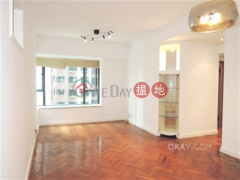 Charming 2 bedroom in Mid-levels Central | For Sale | Hillsborough Court 曉峰閣 _0