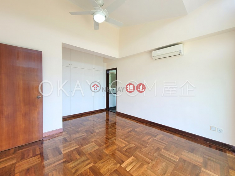 HK$ 21.2M Discovery Bay, Phase 8 La Costa, Block 20 | Lantau Island, Luxurious house with sea views | For Sale