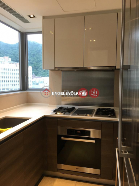 3 Bedroom Family Flat for Rent in Sai Ying Pun | 23 Hing Hon Road | Western District Hong Kong | Rental HK$ 60,000/ month