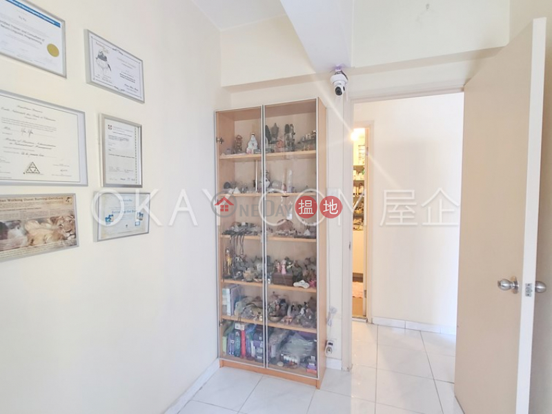 Tasteful 3 bedroom on high floor | For Sale | 191-193 Johnston Road | Wan Chai District | Hong Kong | Sales HK$ 10.8M