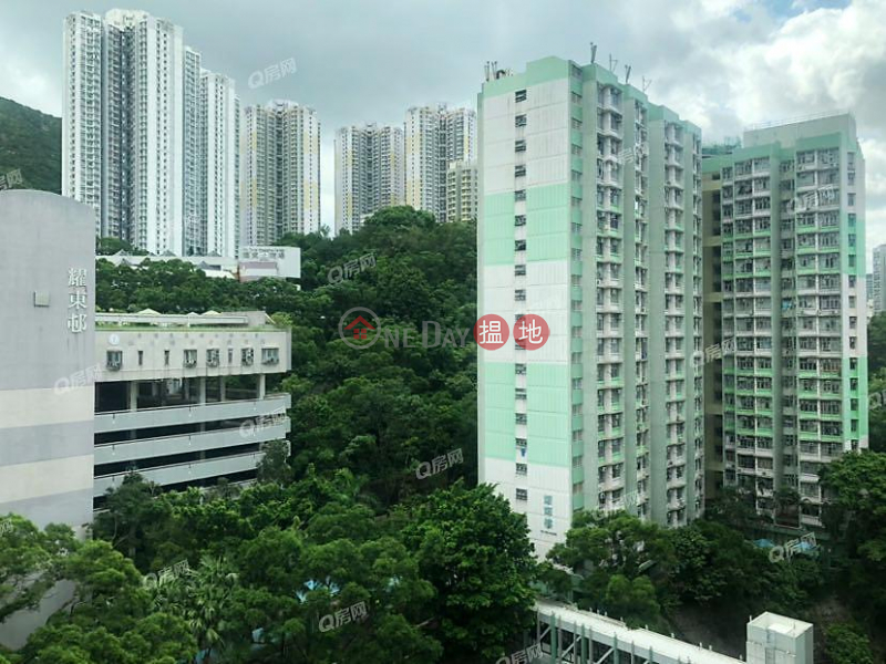 香港搵樓|租樓|二手盤|買樓| 搵地 | 住宅-出售樓盤-景觀開揚，靜中帶旺《麗文苑 (1座)買賣盤》