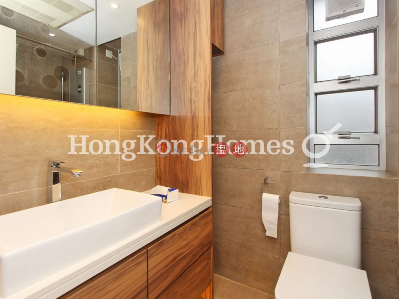 Kenyon Court Unknown, Residential, Sales Listings HK$ 15.5M