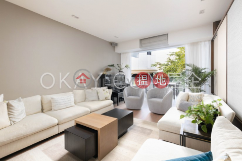 Unique 3 bedroom with parking | Rental, Catalina Mansions 嘉年大廈 | Central District (OKAY-R43957)_0