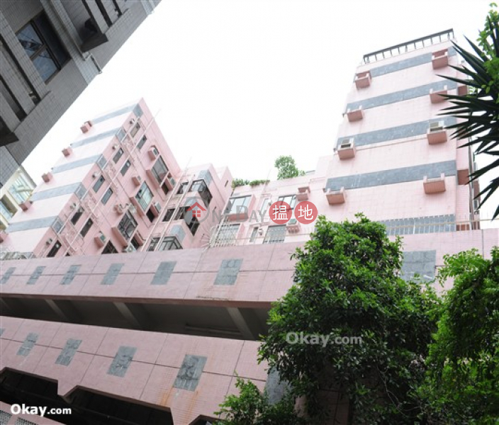 Tasteful 3 bedroom with parking | Rental, Billion Terrace 千葉居 Rental Listings | Wan Chai District (OKAY-R39217)