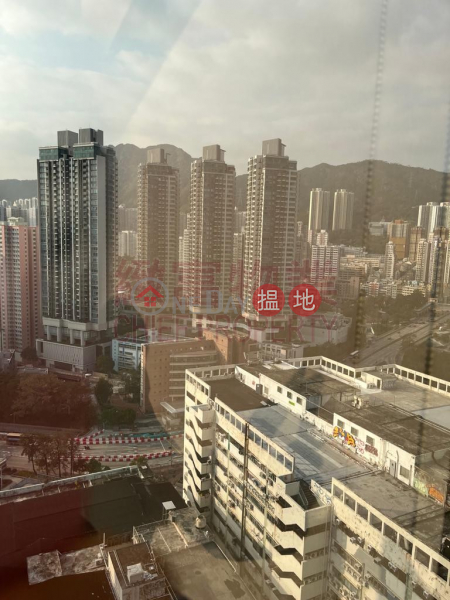 HK$ 18,000/ month | Maxgrand Plaza, Wong Tai Sin District | 全新裝修，商業用途，可做補習，美容......