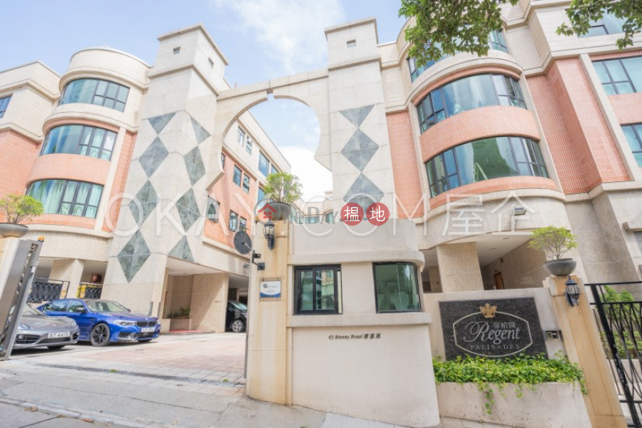 HK$ 20M, Regent Palisades | Western District, Tasteful 3 bedroom with parking | For Sale