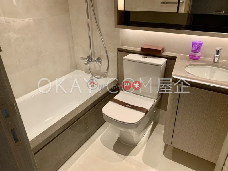 Charming 3 bedroom on high floor with balcony | Rental, 11 Heung Yip Road | Southern District | Hong Kong, Rental, HK$ 33,000/ month