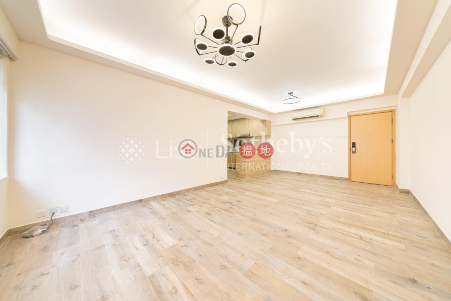 Property Search Hong Kong | OneDay | Residential Rental Listings Property for Rent at Shan Kwong Court with 3 Bedrooms