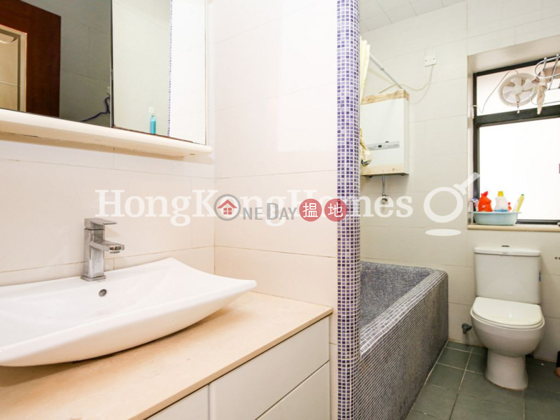 2 Bedroom Unit at Kam Fung Mansion | For Sale | 59-61 Bonham Road | Western District Hong Kong, Sales HK$ 8.3M