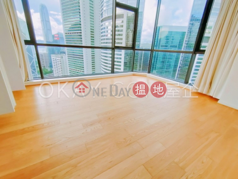 Tasteful 2 bedroom on high floor with parking | Rental | Tower 1 Regent On The Park 御花園 1座 _0