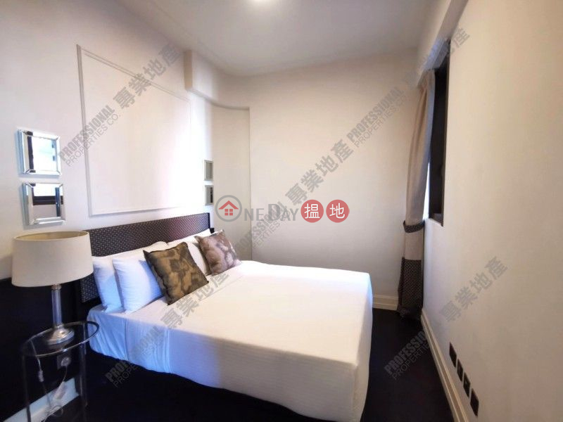 HK$ 52,000/ month Castle One By V, Western District, NEW BUILDING WITH PRIVATE TERRACE.