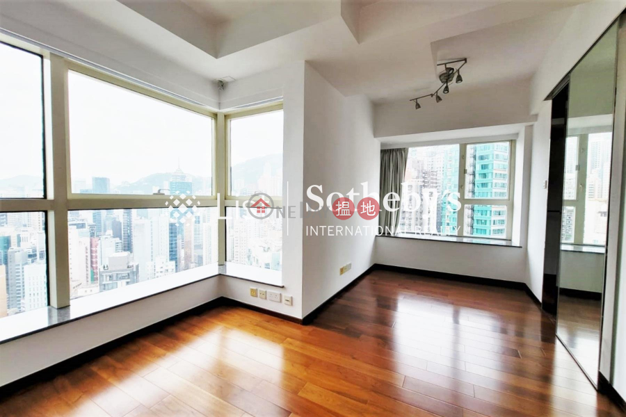 Property for Rent at Centrestage with 3 Bedrooms | Centrestage 聚賢居 Rental Listings
