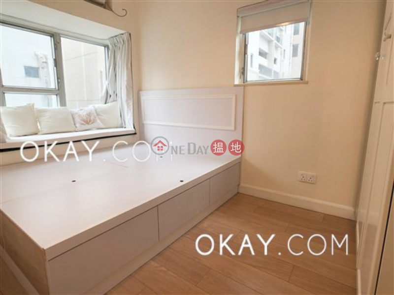 HK$ 10.5M | Lechler Court Western District | Elegant 2 bedroom in Mid-levels West | For Sale