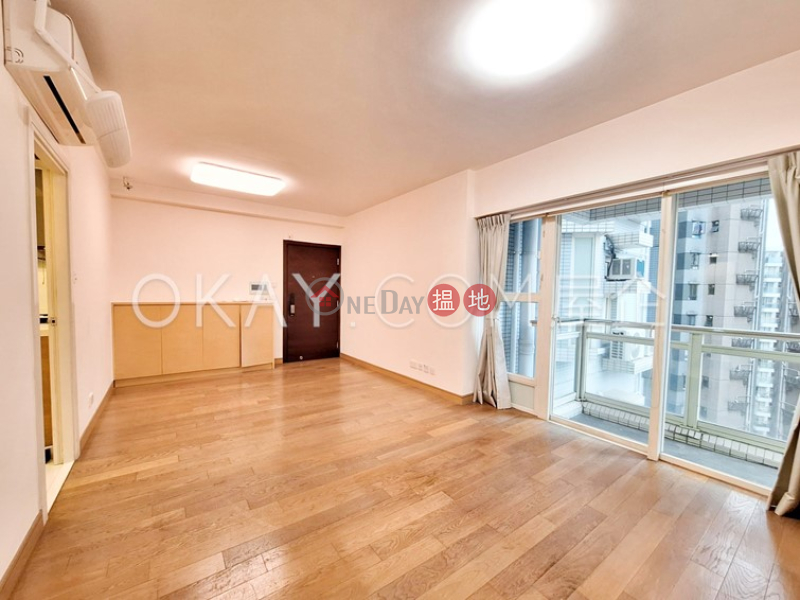 Gorgeous 3 bedroom with balcony | For Sale | Centrestage 聚賢居 Sales Listings