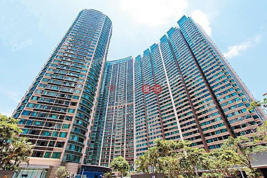 Property Search Hong Kong | OneDay | Residential | Sales Listings, Royal Peninsula Block 1 | 2 bedroom High Floor Flat for Sale