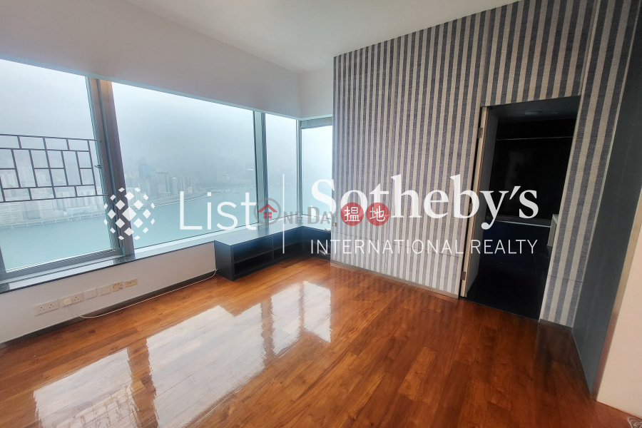 HK$ 100,000/ month The Harbourfront Landmark, Kowloon City Property for Rent at The Harbourfront Landmark with 4 Bedrooms