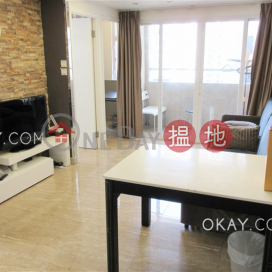 Practical 3 bedroom on high floor with balcony | For Sale | David House 得利樓 _0