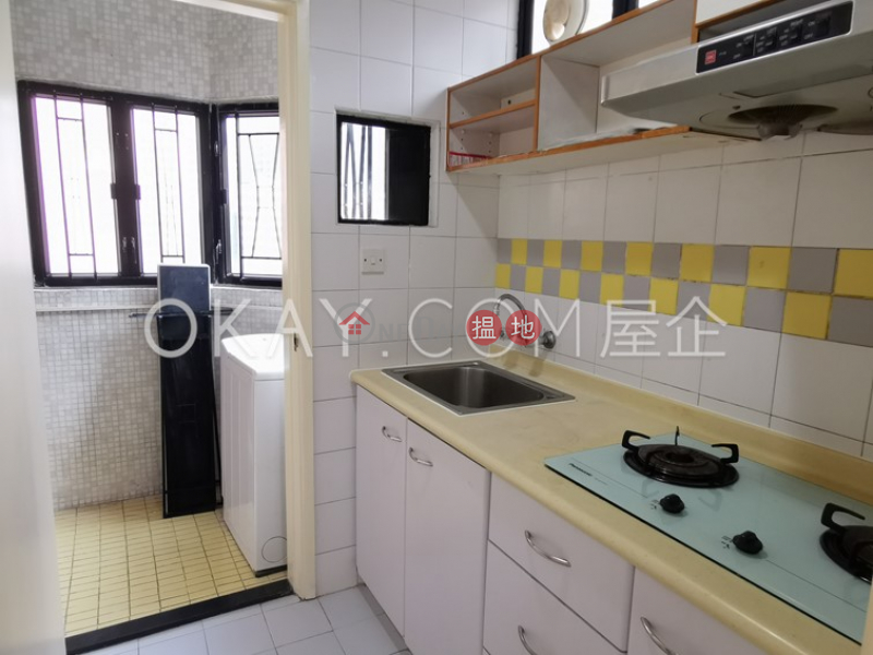 Gorgeous 2 bedroom on high floor | For Sale | Goodview Court 欣翠閣 Sales Listings