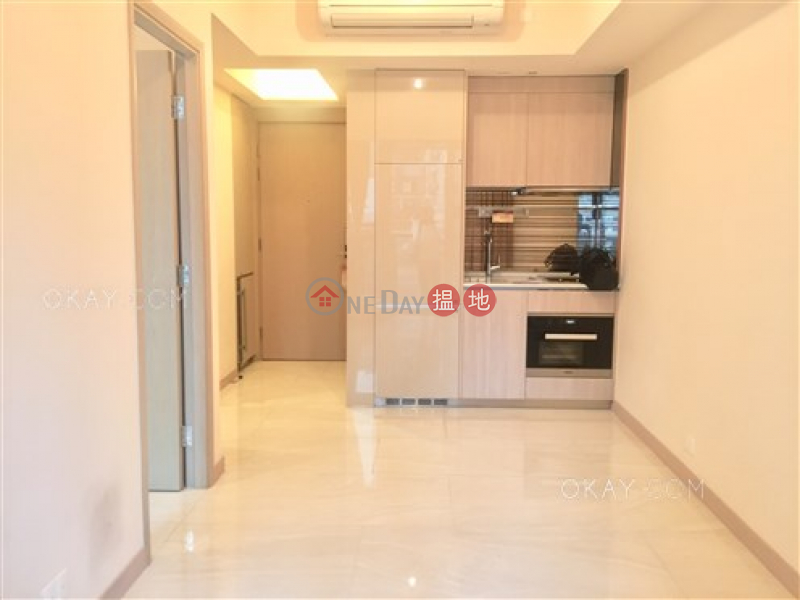 Lovely 1 bedroom with terrace & balcony | For Sale | King\'s Hill 眀徳山 Sales Listings