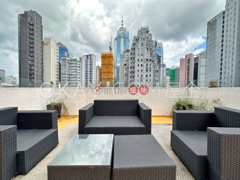 Elegant 1 bed on high floor with harbour views | Rental | 21 Elgin Street 伊利近街21號 Rental Listings