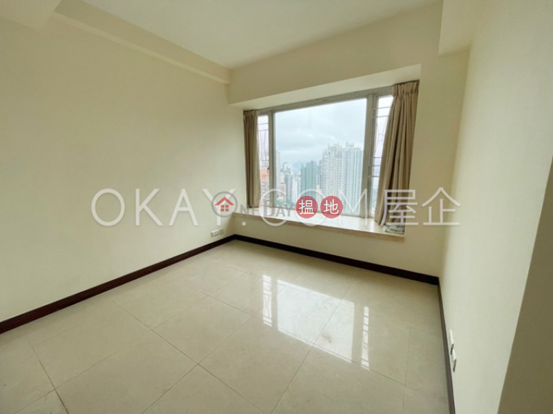 Gorgeous 3 bedroom with balcony & parking | Rental | The Legend Block 1-2 名門1-2座 Rental Listings