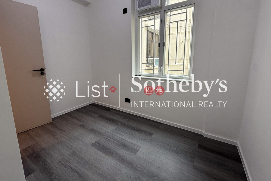 HK$ 52,000/ month Blue Pool Court Wan Chai District, Property for Rent at Blue Pool Court with 3 Bedrooms