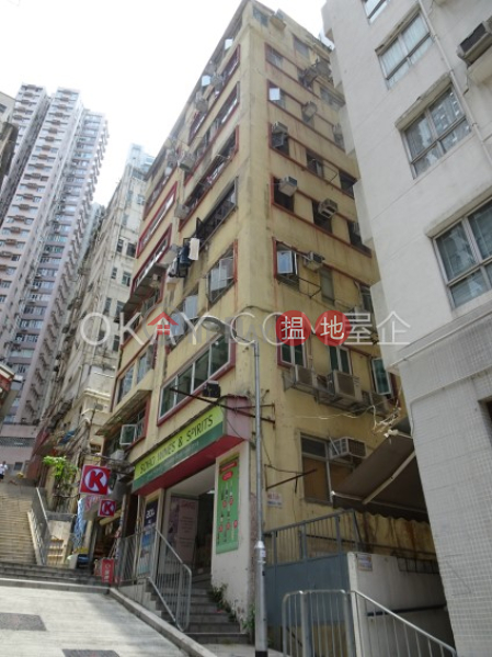 Elegant 2 bedroom in Sai Ying Pun | Rental | 62-64 Centre Street 正街62-64號 Rental Listings