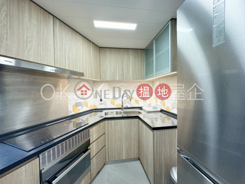 Gorgeous 3 bedroom with parking | Rental, C.C. Lodge 優悠台 | Wan Chai District (OKAY-R28319)_0