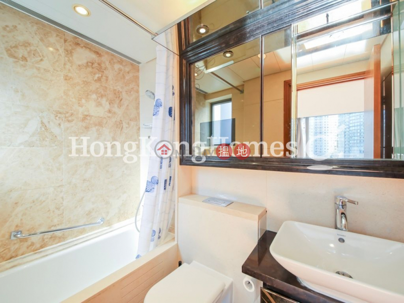 Property Search Hong Kong | OneDay | Residential, Rental Listings | 3 Bedroom Family Unit for Rent at Serenade