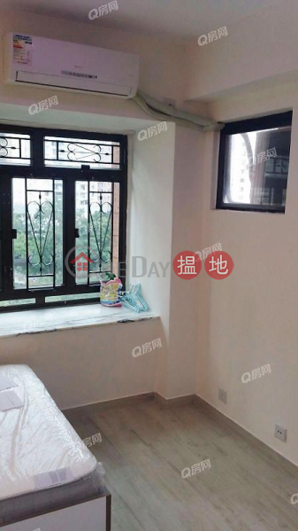 HK$ 16,500/ month, Parksdale Western District | Parksdale | High Floor Flat for Rent