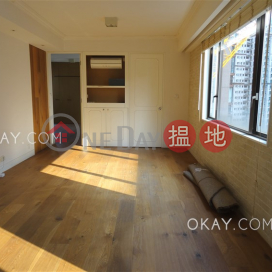 Luxurious 2 bed on high floor with rooftop & parking | For Sale | King's Court 瓊林閣 _0