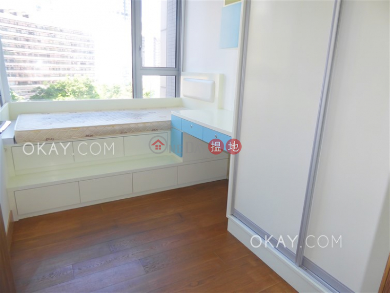 HK$ 40,000/ month, One Wan Chai, Wan Chai District, Tasteful 3 bedroom with racecourse views & balcony | Rental