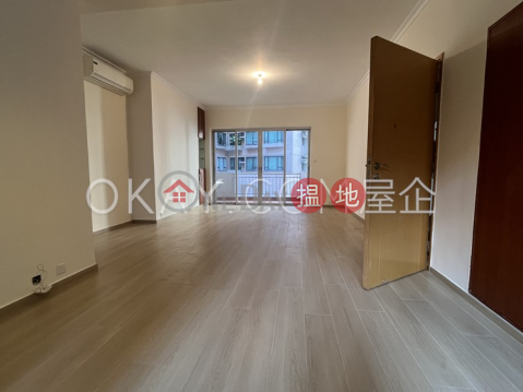 Efficient 3 bedroom with balcony & parking | For Sale | Breezy Court 瑞麒大廈 _0