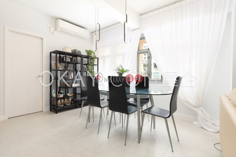 HK$ 45,000/ month Nam Pak Hong Building Western District, Stylish 2 bedroom in Sheung Wan | Rental
