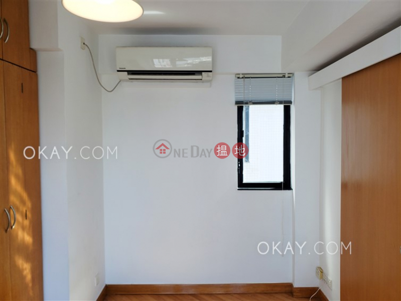 Charming 1 bed on high floor with sea views & rooftop | Rental 18 Park Road | Western District, Hong Kong, Rental | HK$ 28,000/ month