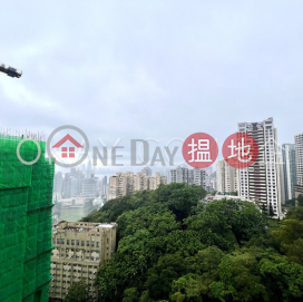 Luxurious 3 bedroom with balcony & parking | Rental | Aurora - Quarters 銀霞閣 _0