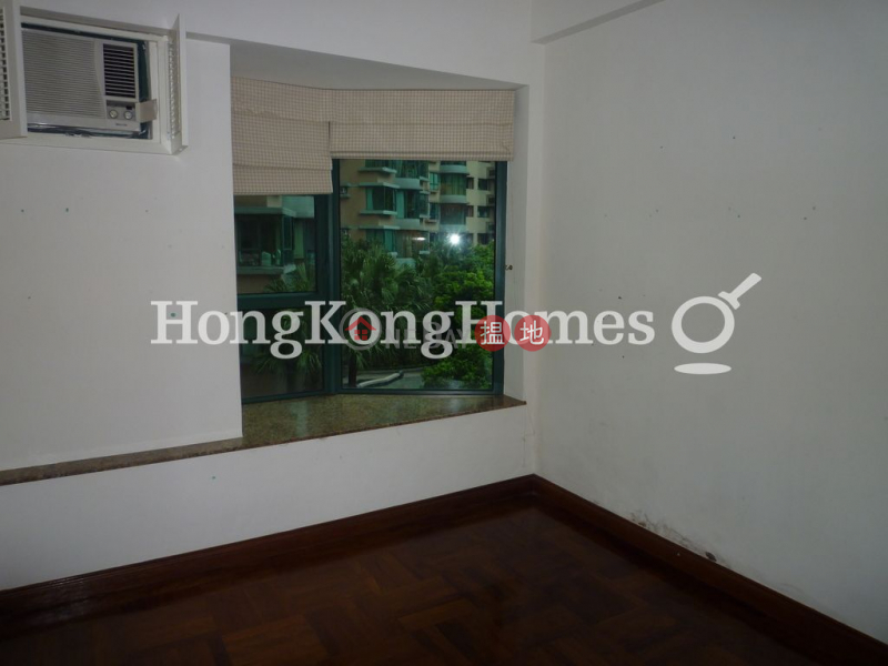 Property Search Hong Kong | OneDay | Residential Rental Listings 3 Bedroom Family Unit for Rent at Hillsborough Court