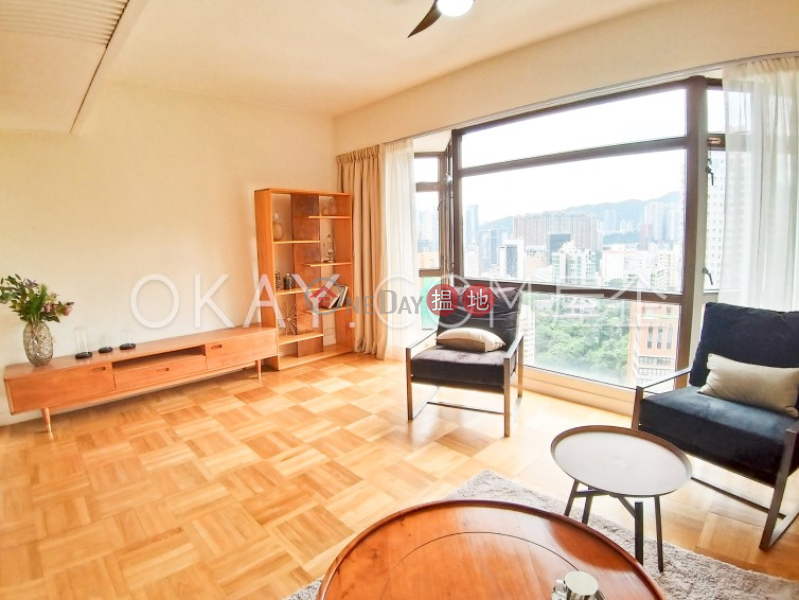 Property Search Hong Kong | OneDay | Residential | Rental Listings Luxurious 3 bedroom in Mid-levels East | Rental