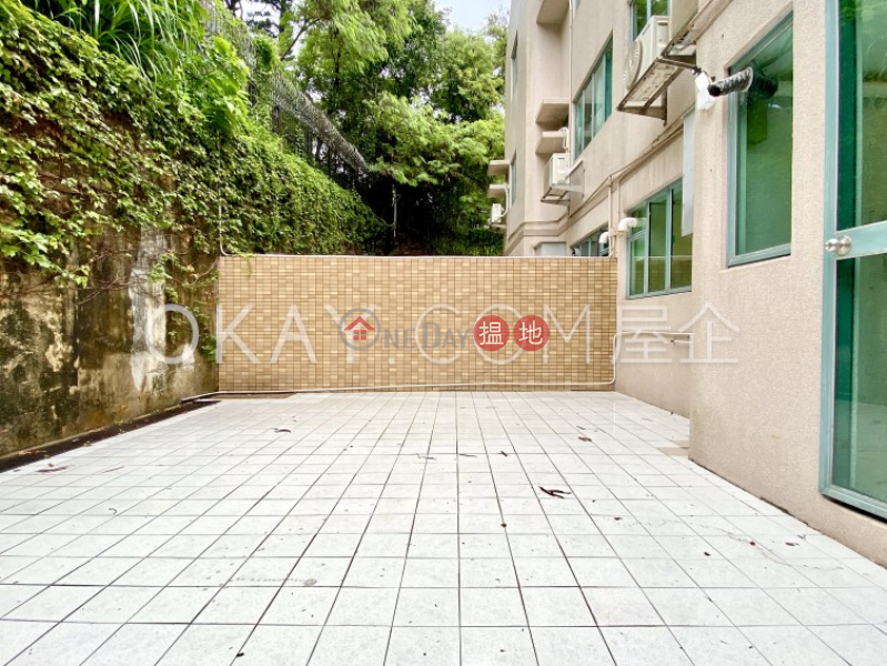 HK$ 138,000/ month Horizon Crest Southern District Rare house with rooftop, terrace | Rental