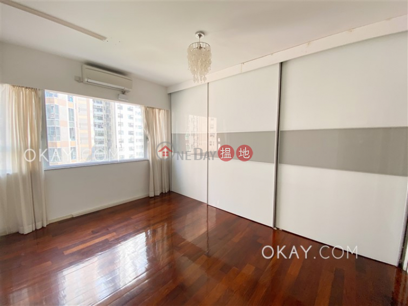 HK$ 27M | Greenview Gardens Western District | Charming 3 bedroom with parking | For Sale