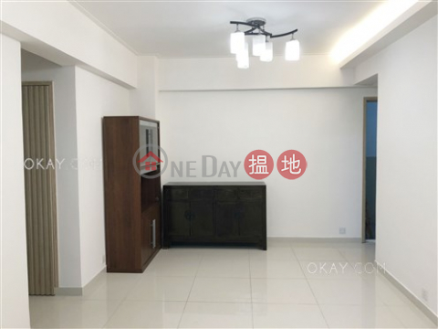 Popular 3 bedroom with balcony | For Sale | Paterson Building 百德大廈 _0