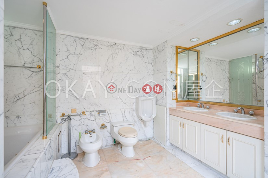 HK$ 89M Redhill Peninsula Phase 2 | Southern District, Unique house with rooftop, balcony | For Sale