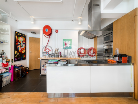 1 Bed Flat for Sale in Soho|Central DistrictFriendship Commercial Building(Friendship Commercial Building)Sales Listings (EVHK18369)_0