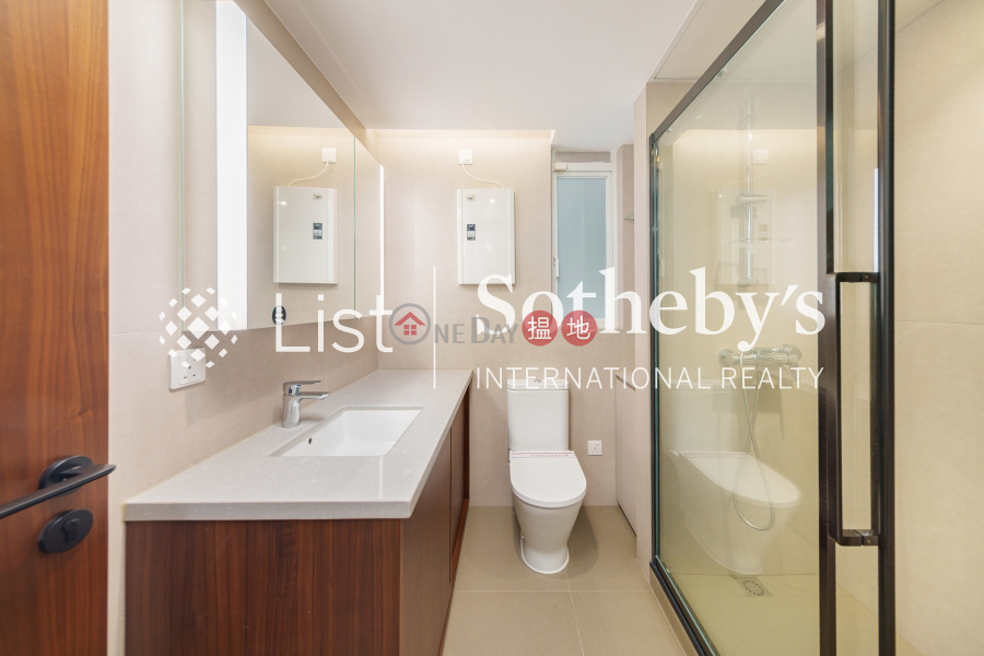 Property for Sale at Hillgrove Block B10-C9 with 3 Bedrooms | Hillgrove Block B10-C9 壁如花園 B10-C9座 Sales Listings