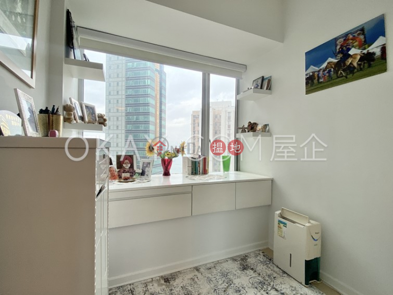 Unique 2 bedroom on high floor with sea views & balcony | For Sale | 88 Des Voeux Road West | Western District, Hong Kong, Sales, HK$ 8.8M