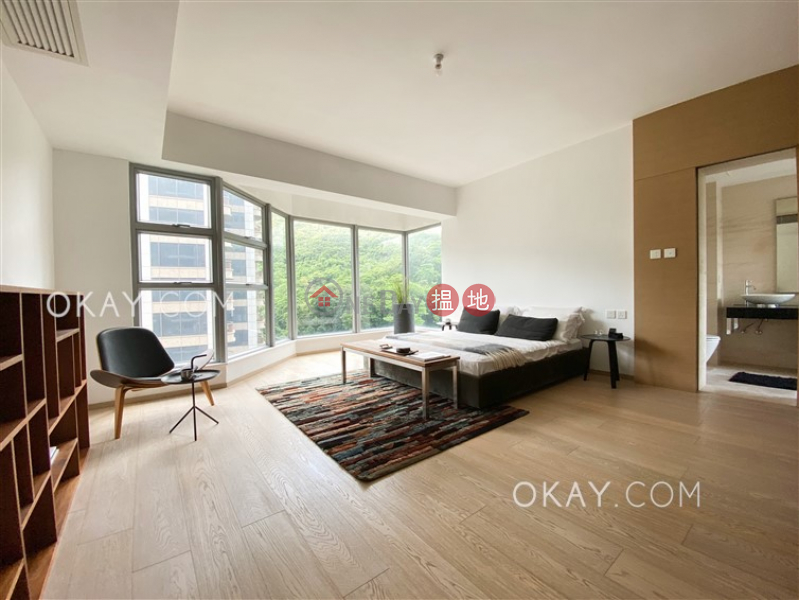 HK$ 106,000/ month Block A-B Carmina Place Southern District Exquisite 4 bedroom with balcony & parking | Rental