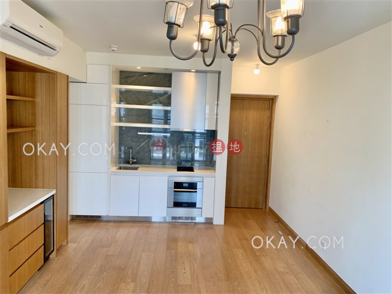 Property Search Hong Kong | OneDay | Residential | Rental Listings | Elegant 2 bedroom on high floor with balcony | Rental